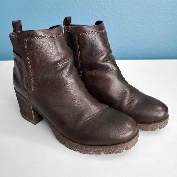 KORKS ~ “Elsie” Bootie ~ Size 8M ~ EUC - Picture 2 of 13